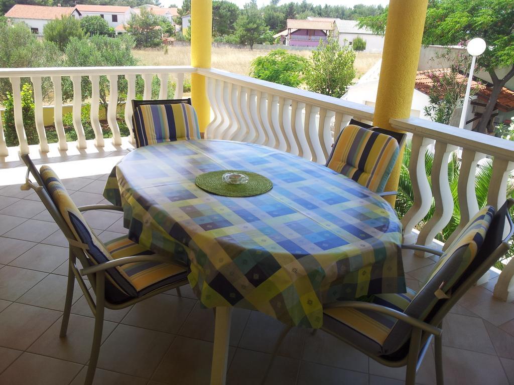 Apartments Vila Ana Vir Room photo